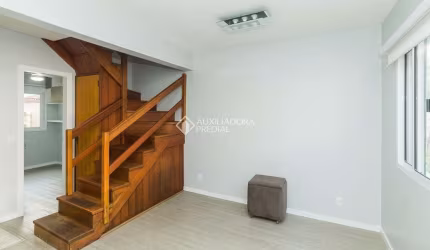 Casa em condomínio fechado com 3 quartos à venda na Avenida José Aloísio Filho, 889, Humaitá, Porto Alegre, 83 m2 por R$ 434.000