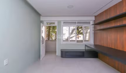 Apartamento com 2 quartos à venda na Rua Castro Alves, 38, Independência, Porto Alegre, 64 m2 por R$ 435.000