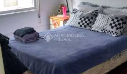 Apartamento com 2 quartos à venda na Rua General Vitorino, 254, Centro Histórico, Porto Alegre, 57 m2 por R$ 201.000