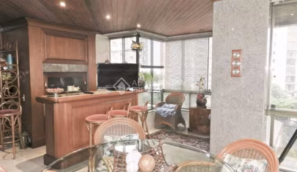 Apartamento com 3 quartos à venda na Rua Silva Jardim, 1155, Auxiliadora, Porto Alegre, 270 m2 por R$ 2.250.000