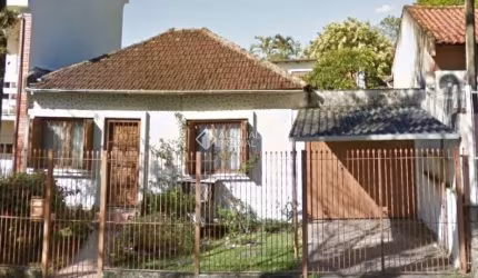Casa com 3 quartos à venda na Avenida São Sebastião, 197, Nonoai, Porto Alegre, 200 m2 por R$ 490.000