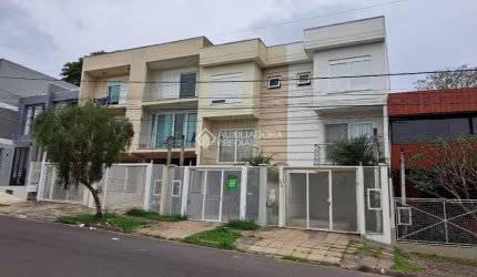 Casa com 3 quartos à venda na Rua do Pampa, 168, Costa e Silva, Porto Alegre, 181 m2 por R$ 769.500