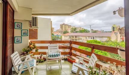 Apartamento com 3 quartos à venda na Rua Mucio Teixeira, 1647, Menino Deus, Porto Alegre, 129 m2 por R$ 980.000