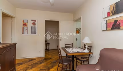 Apartamento com 2 quartos à venda na Rua Félix da Cunha, 629, Floresta, Porto Alegre, 62 m2 por R$ 298.000