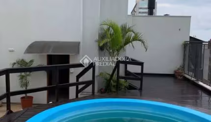 Cobertura com 2 quartos à venda na Rua Gonçalves Dias, 603, Menino Deus, Porto Alegre, 73 m2 por R$ 650.000