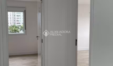 Apartamento com 2 quartos à venda na Rua Paulo Setúbal, 134, Passo da Areia, Porto Alegre, 79 m2 por R$ 730.000