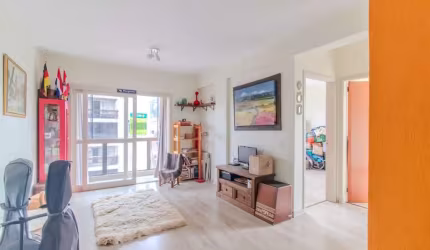 Apartamento com 2 quartos à venda na Rua Dário Totta, 514, Teresópolis, Porto Alegre, 72 m2 por R$ 250.000