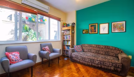 Apartamento com 3 quartos à venda na Rua Duque de Caxias, 1191, Centro Histórico, Porto Alegre, 75 m2 por R$ 530.000