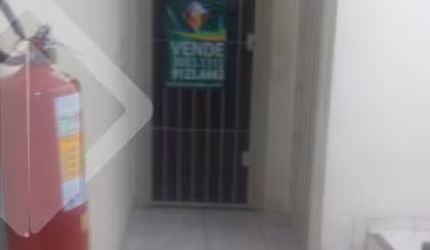 Sala comercial à venda na Avenida Protásio Alves, 3173, Petrópolis, Porto Alegre, 27 m2 por R$ 70.000