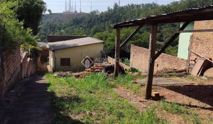 Terreno comercial à venda na Avenida Herval, 210, Cascata, Porto Alegre, 486 m2 por R$ 300.000