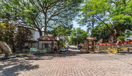 Apartamento com 3 quartos à venda na Rua Moyses Antunes da Cunha, 105, Santo Antônio, Porto Alegre, 60 m2 por R$ 220.000