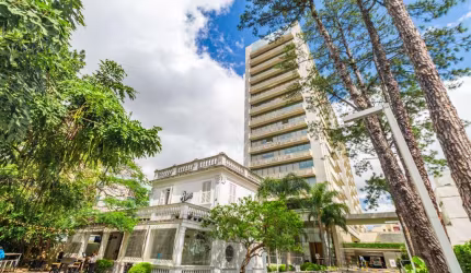 Sala comercial à venda na Avenida Getúlio Vargas, 1151, Menino Deus, Porto Alegre, 36 m2 por R$ 430.000