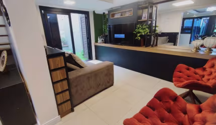 Casa em condomínio fechado com 3 quartos à venda na Rua Humberto de Campos, 1051, Partenon, Porto Alegre, 162 m2 por R$ 590.000