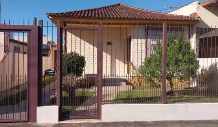 Casa com 3 quartos à venda na Rua Stephan Zweig, 120, Cavalhada, Porto Alegre, 125 m2 por R$ 720.000