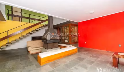 Casa em condomínio fechado com 3 quartos à venda na Rua Alcebíades Antônio dos Santos, 95, Nonoai, Porto Alegre, 360 m2 por R$ 1.480.000