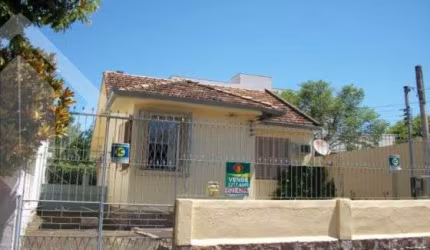 Casa em condomínio fechado com 3 quartos à venda na Rua Ponche Verde, 39, Medianeira, Porto Alegre, 80 m2 por R$ 450.000