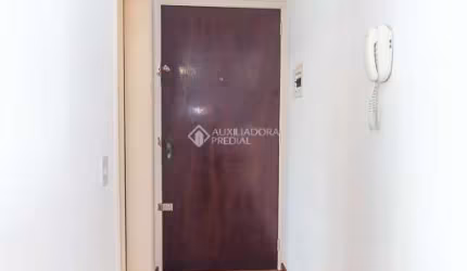 Apartamento com 2 quartos à venda na Avenida Alberto Bins, 820, Floresta, Porto Alegre, 68 m2 por R$ 390.000