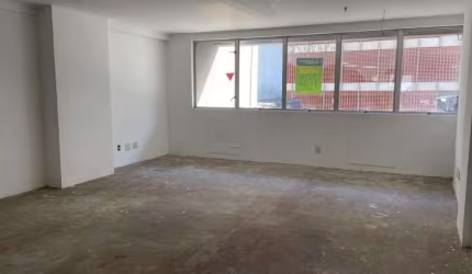 Sala comercial à venda na Rua General Câmara, 432, Centro Histórico, Porto Alegre, 40 m2 por R$ 140.084