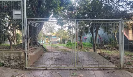 Terreno à venda na Rua Professor Joaquim Felizardo, 235, Espírito Santo, Porto Alegre, 50 m2 por R$ 300.000