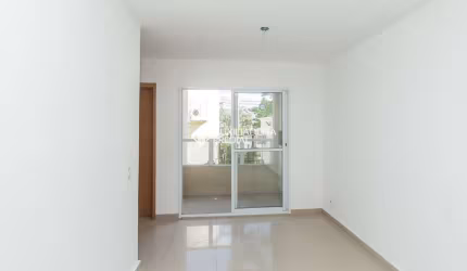 Apartamento com 2 quartos à venda na Avenida Baltazar de Oliveira Garcia, 2478, Costa e Silva, Porto Alegre, 48 m2 por R$ 240.000
