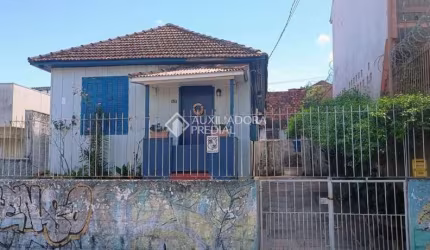 Casa com 2 quartos à venda na Rua Manoel Vitorino, 629, Partenon, Porto Alegre, 80 m2 por R$ 280.000