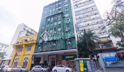 Apartamento com 1 quarto à venda na Rua Siqueira Campos, 1170, Centro Histórico, Porto Alegre, 80 m2 por R$ 230.000