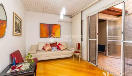 Apartamento com 1 quarto à venda na Rua Duque de Caxias, 1587, Centro Histórico, Porto Alegre, 44 m2 por R$ 270.000