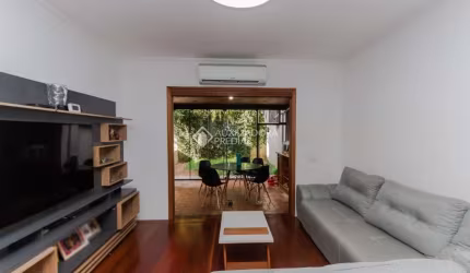 Apartamento com 3 quartos à venda na Rua Sinimbú, 223, Petrópolis, Porto Alegre, 166 m2 por R$ 799.000