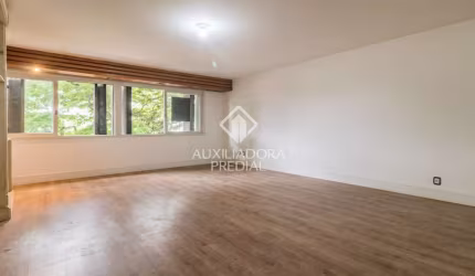Apartamento com 3 quartos à venda na Avenida Carlos Gomes, 911, Auxiliadora, Porto Alegre, 152 m2 por R$ 750.000