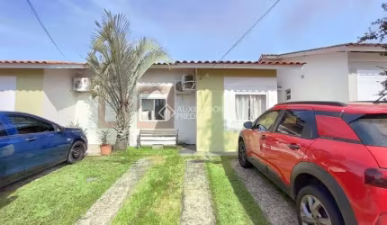 Casa em condomínio fechado com 2 quartos à venda na Acesso Terra Nova, 501, Terra Nova, Alvorada, 80 m2 por R$ 345.000