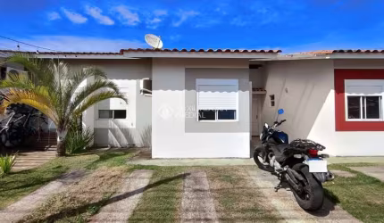 Casa em condomínio fechado com 2 quartos à venda na Acesso Terra Nova, 502, Terra Nova, Alvorada, 67 m2 por R$ 299.900
