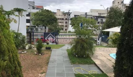 Terreno à venda na Rua Dona Adda Mascarenhas de Moraes, 1040, Jardim Itu Sabará, Porto Alegre, 360 m2 por R$ 729.000
