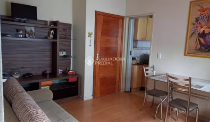 Apartamento com 2 quartos à venda na Avenida Professor Oscar Pereira, 1080, Azenha, Porto Alegre, 52 m2 por R$ 250.000
