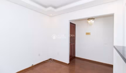 Apartamento com 2 quartos para alugar na Rua Sarmento Leite, 1011, Centro Histórico, Porto Alegre, 51 m2 por R$ 2.200