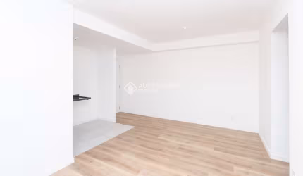 Apartamento com 2 quartos para alugar na Rua Capitão Pedro Werlang, 1066, Partenon, Porto Alegre, 52 m2 por R$ 2.700