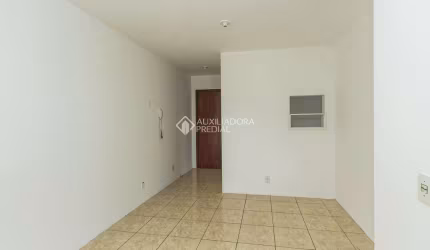 Apartamento com 2 quartos para alugar na Avenida Protásio Alves, 7361, Petrópolis, Porto Alegre, 54 m2 por R$ 1.900