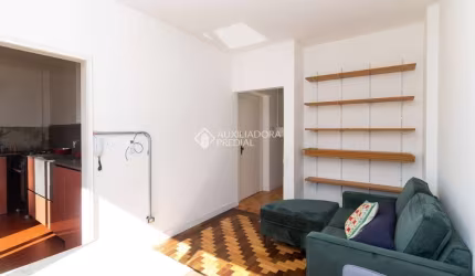 Apartamento com 1 quarto para alugar na Rua General Vitorino, 72, Centro Histórico, Porto Alegre, 45 m2 por R$ 1.800