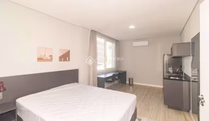 Apartamento com 1 quarto para alugar na Rua Senhor dos Passos, 154, Centro Histórico, Porto Alegre, 27 m2 por R$ 1.900