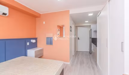 Loft com 1 quarto para alugar na Avenida dos Cubanos, 114, Partenon, Porto Alegre, 27 m2 por R$ 2.500