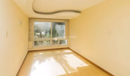 Apartamento com 3 quartos para alugar na Avenida Iguassu, 270, Petrópolis, Porto Alegre, 104 m2 por R$ 3.000