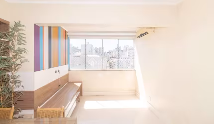 Apartamento com 3 quartos para alugar na Rua Avaí, 183, Centro Histórico, Porto Alegre, 140 m2 por R$ 4.700