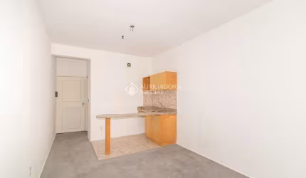 Kitnet / Stúdio para alugar na Rua Vigário José Inácio, 700, Centro Histórico, Porto Alegre, 34 m2 por R$ 1.200