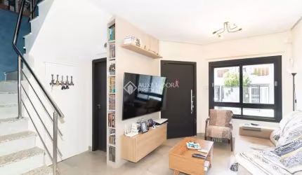 Casa em condomínio fechado com 3 quartos para alugar na Rua Pau Brasil, 539, Hípica, Porto Alegre, 150 m2 por R$ 5.500