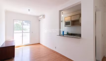 Apartamento com 3 quartos para alugar na Avenida Teresópolis, 2255, Teresópolis, Porto Alegre, 72 m2 por R$ 2.200