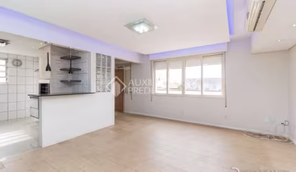 Apartamento com 3 quartos para alugar na Rua Fonseca Ramos, 168, Medianeira, Porto Alegre, 114 m2 por R$ 2.050