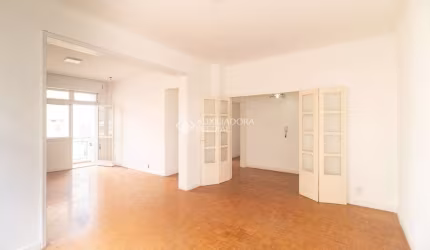 Apartamento com 3 quartos para alugar na Rua Garibaldi, 963, Bom Fim, Porto Alegre, 139 m2 por R$ 3.000
