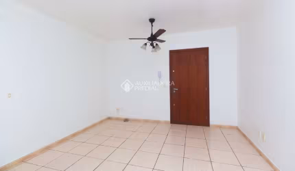 Apartamento com 2 quartos para alugar na Rua Valparaíso, 1083, Jardim Botânico, Porto Alegre, 64 m2 por R$ 1.600