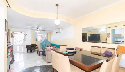 Casa em condomínio fechado com 3 quartos para alugar na Avenida Cinco de Novembro, 346, Teresópolis, Porto Alegre, 260 m2 por R$ 2.600