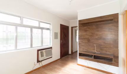 Casa em condomínio fechado com 4 quartos para alugar na Rua João Pedro Buneder, 130, Vila Nova, Porto Alegre, 100 m2 por R$ 3.000