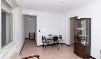 Apartamento com 1 quarto para alugar na Rua Coronel Fernando Machado, 312, Centro Histórico, Porto Alegre, 50 m2 por R$ 1.500